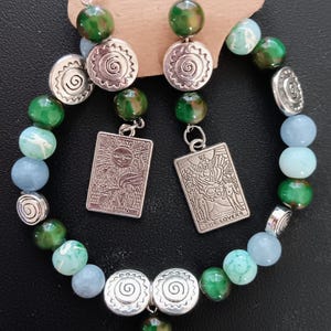 Tarot Card Jewelry Set: Beaded Bracelet and Earrings