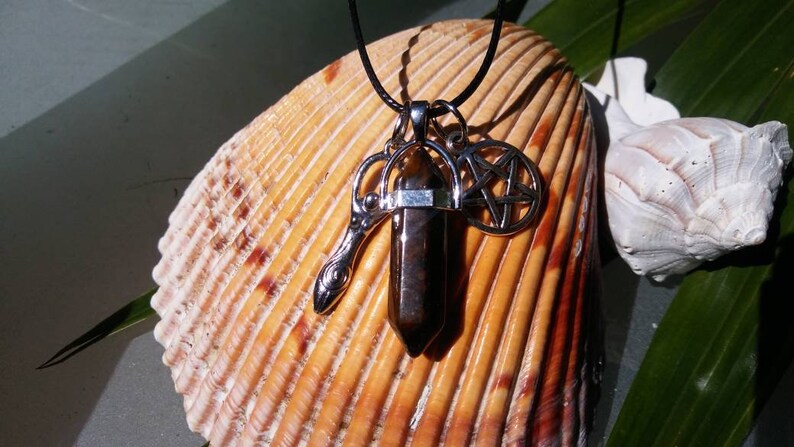 Tigers Eye Crystal point, Tigers Eye Pendant, Crystal, Chakra point necklace, hippie crystal point, pentacle charm, goddess charm, Strength