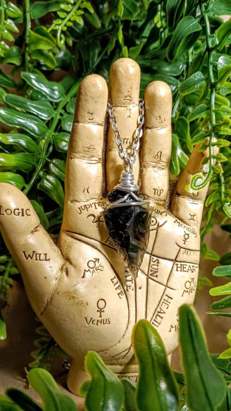 Obsidian Arrowhead, Arrowhead Pendant, Silver Chain Arrowhead, Obsidian Pendant, Native American, Native Arrowhead, protection pendant,