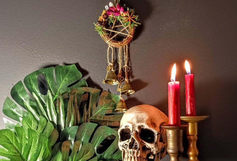 Witch Bells, Witch Wreath, Witches Bells, Pentacle & Herbs, Crystals and Herbs Wreath, Hecate's Keys Wreath, Protection Amulet, Home Amulet