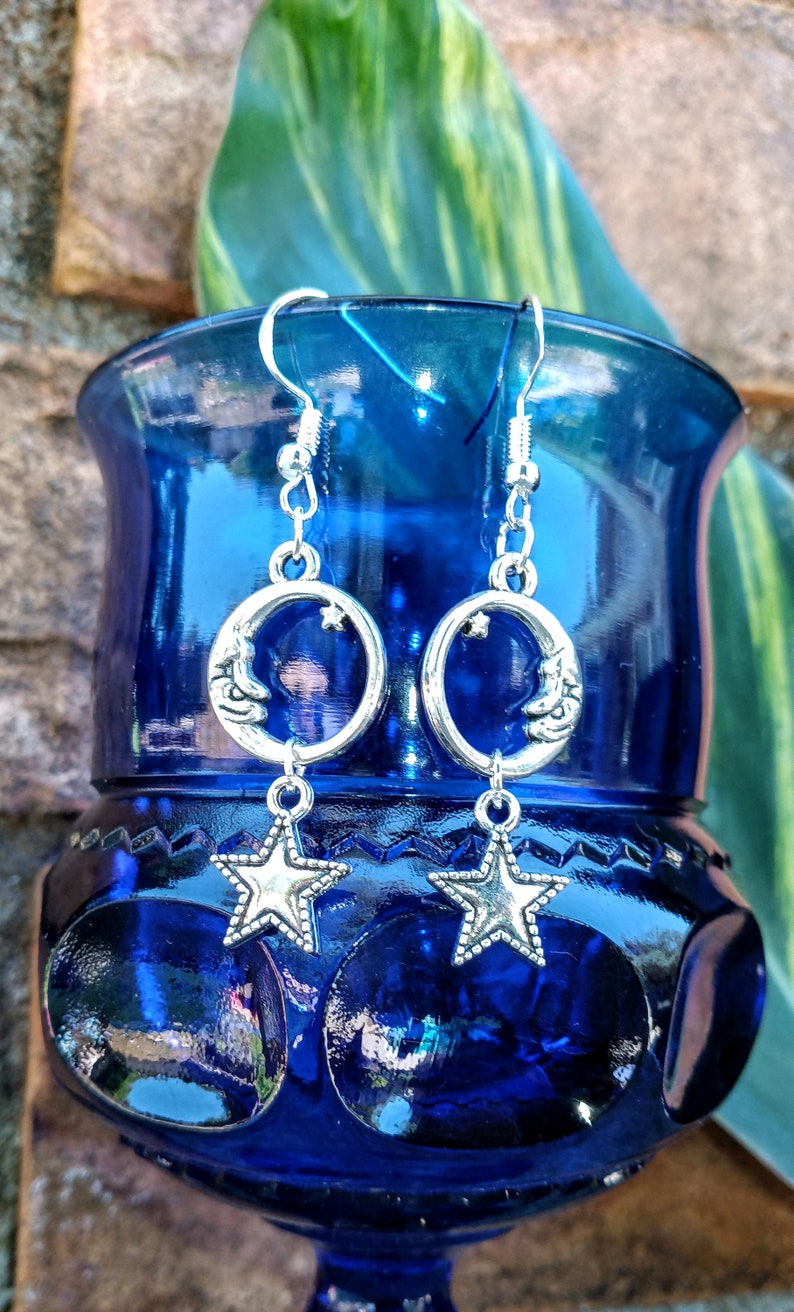 Moon & Star Earrings, Celestial Dangle Earrings, Silvertone Moon, Silvertone Moon Dangles, Man in the Moon Dangles, Celestial Earrings