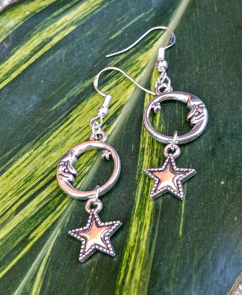 Moon & Star Earrings, Celestial Dangle Earrings, Silvertone Moon, Silvertone Moon Dangles, Man in the Moon Dangles, Celestial Earrings